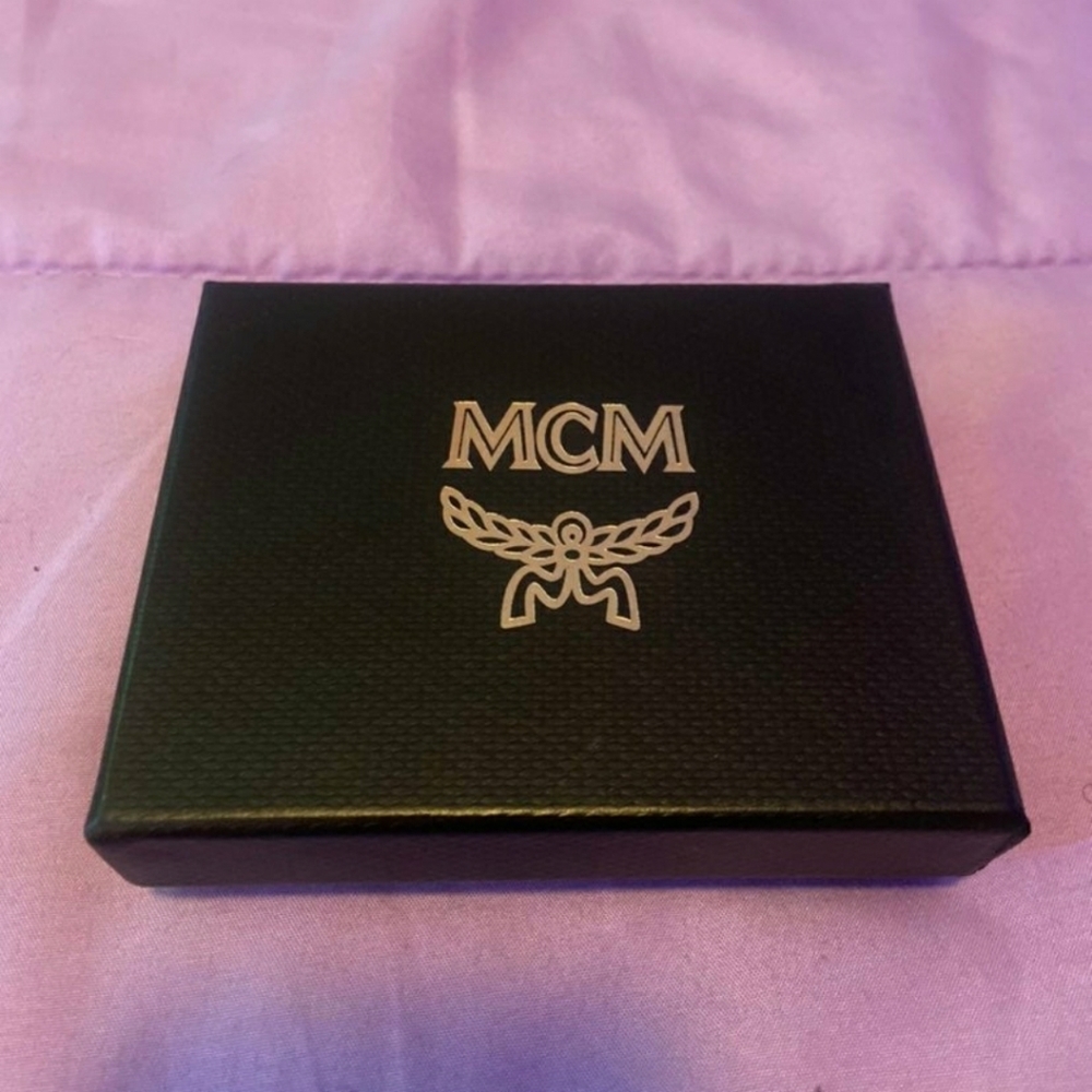 MCM box